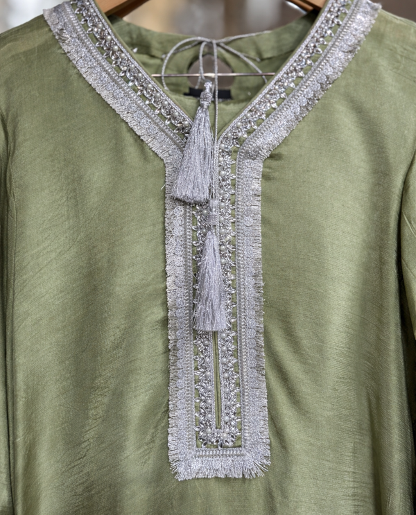 Olive Sheen Kaftan